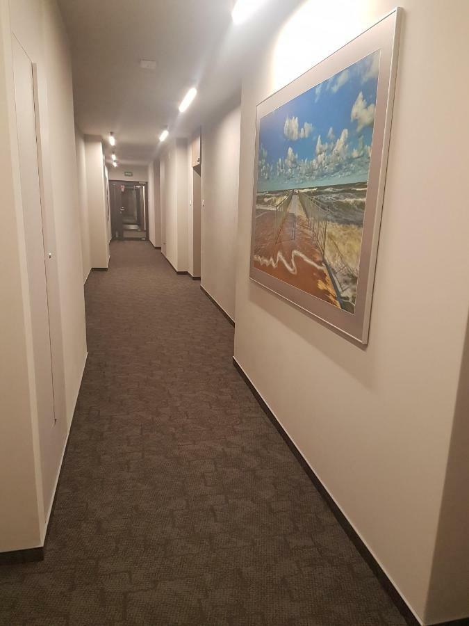 Apartament Baltyk Nadmorskie Tarasy Z Parkingiem Kolobrzeg Exterior photo