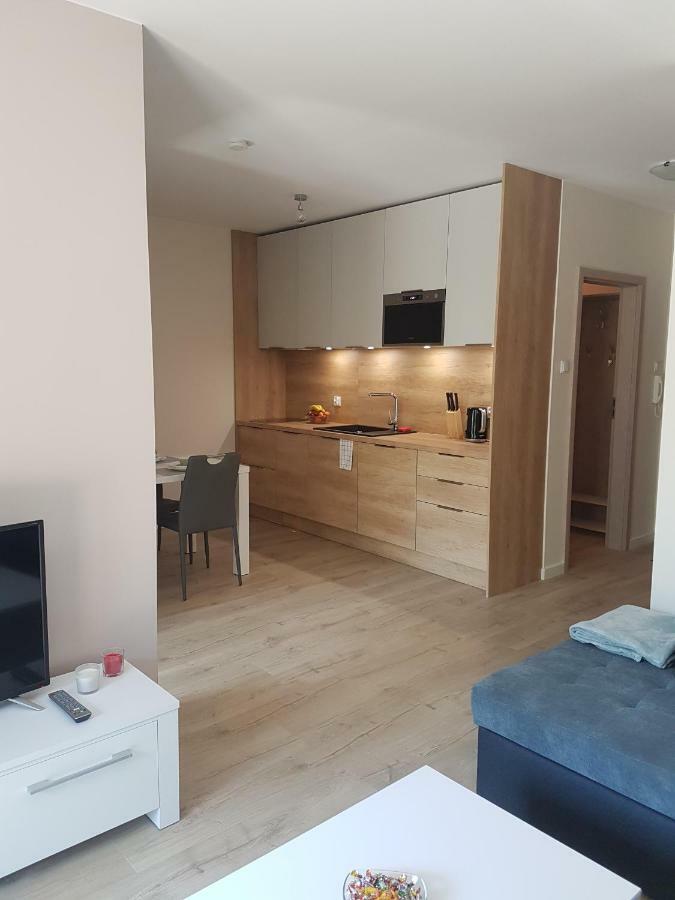 Apartament Baltyk Nadmorskie Tarasy Z Parkingiem Kolobrzeg Exterior photo